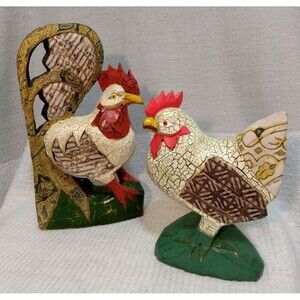 VINTAGE Wood Rooster Chicken Hand Carved & Painted Folk Art Country Farm Hen